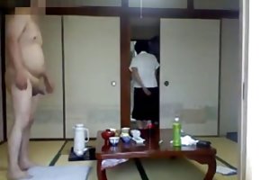 白兰地和布兰妮喜欢用嘴巴